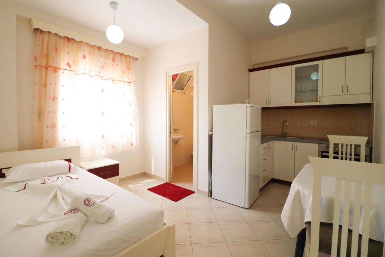 Apartments Vila Roboci Sarandë Eksteriør bilde